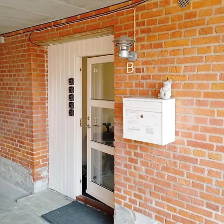Central Large Double Room With Free Parking * Aalborg